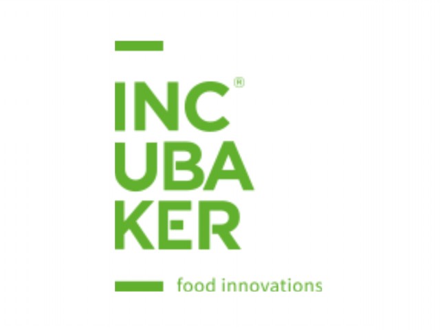 Incubaker